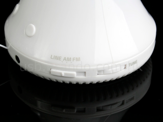 Illustration for article titled USB Aroma Radio and Speaker Has Three Words With No Business Being Together